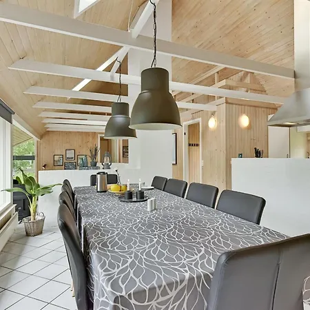 Ellanor - 1km From The Sea By Interhome Feriehus *