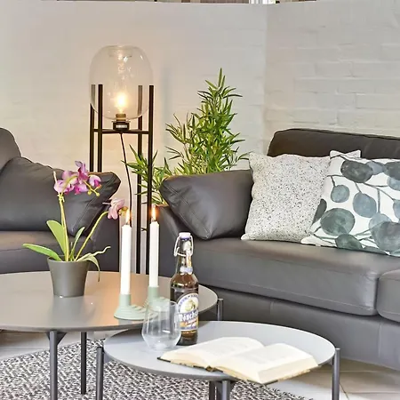 Ellanor - 1km From The Sea By Interhome