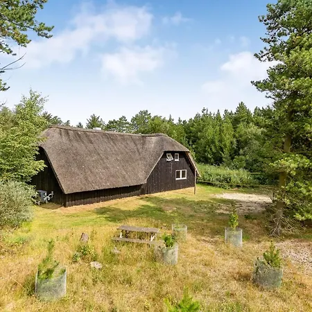 Ellanor - 1km From The Sea By Interhome Feriehus